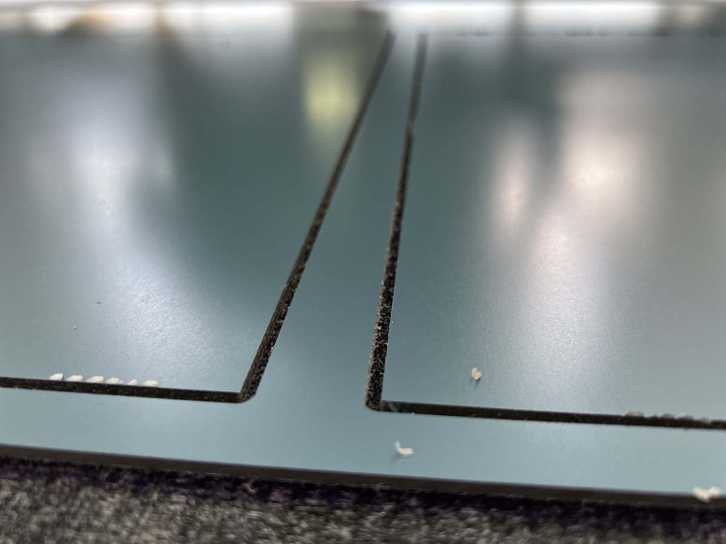 Печать на композите в Москве - широкоформатная типография полного цикла