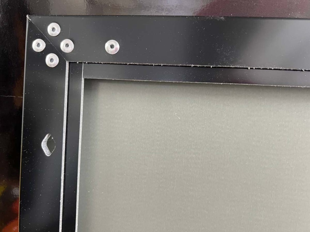 Печать на композите в Москве - широкоформатная типография полного цикла